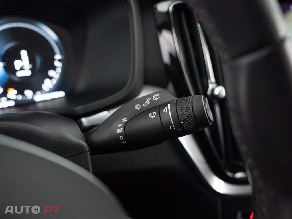 Volvo V60 2.0 T6 AWD TE Inscription Expression