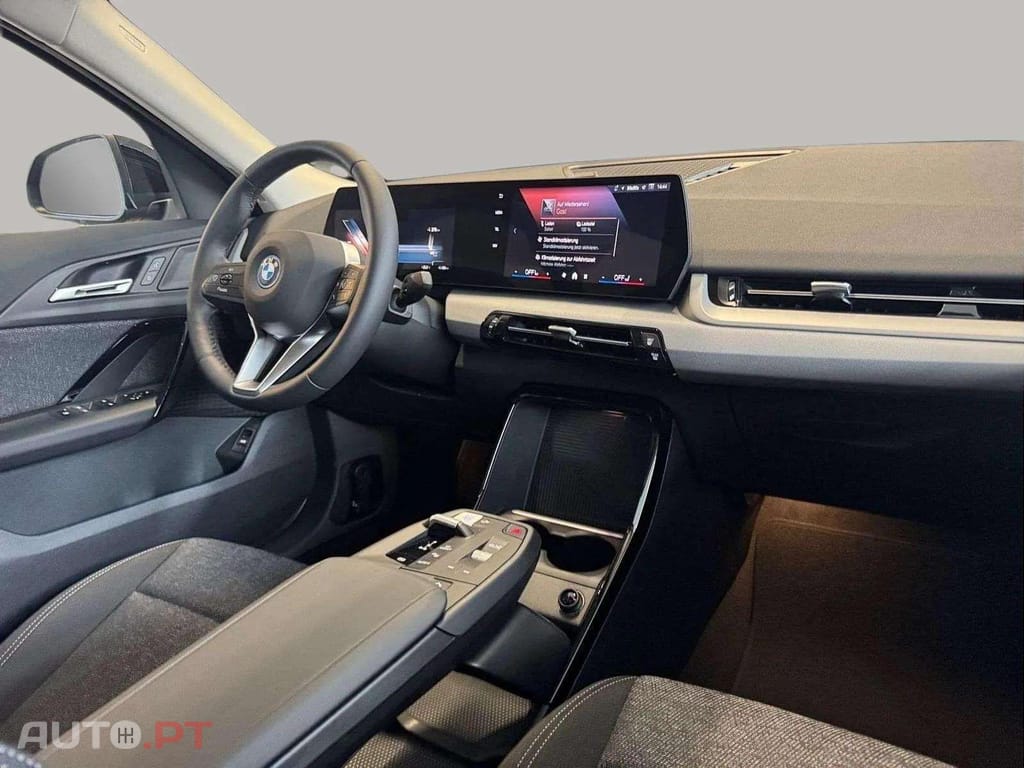 BMW iX2 eDrive20 