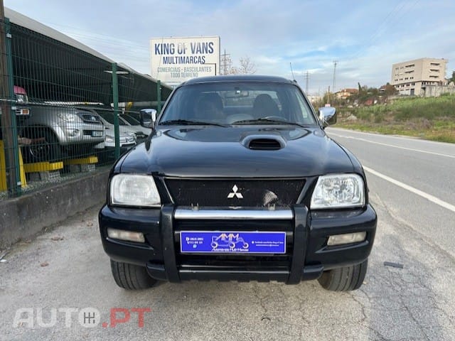 Mitsubishi L200 Strakar 2.5 4X4
