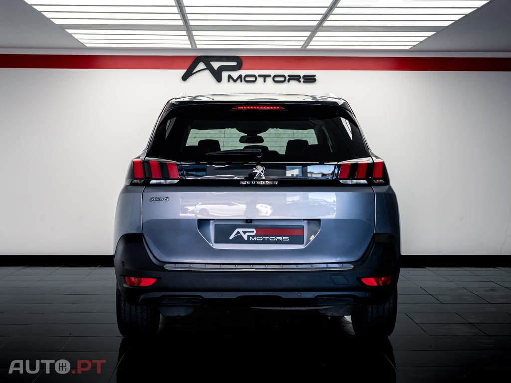 Peugeot 5008 1.6 BlueHDi Allure J18
