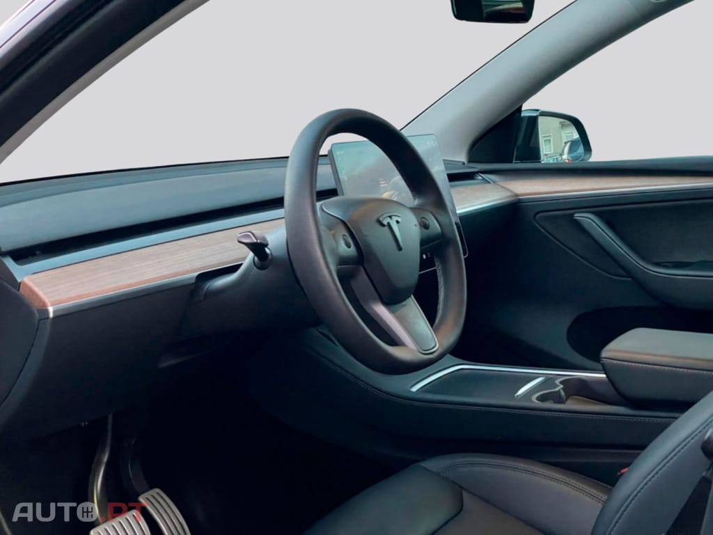 Tesla Model Y I.V.A DEDUTIVEL Performance Dual AWD