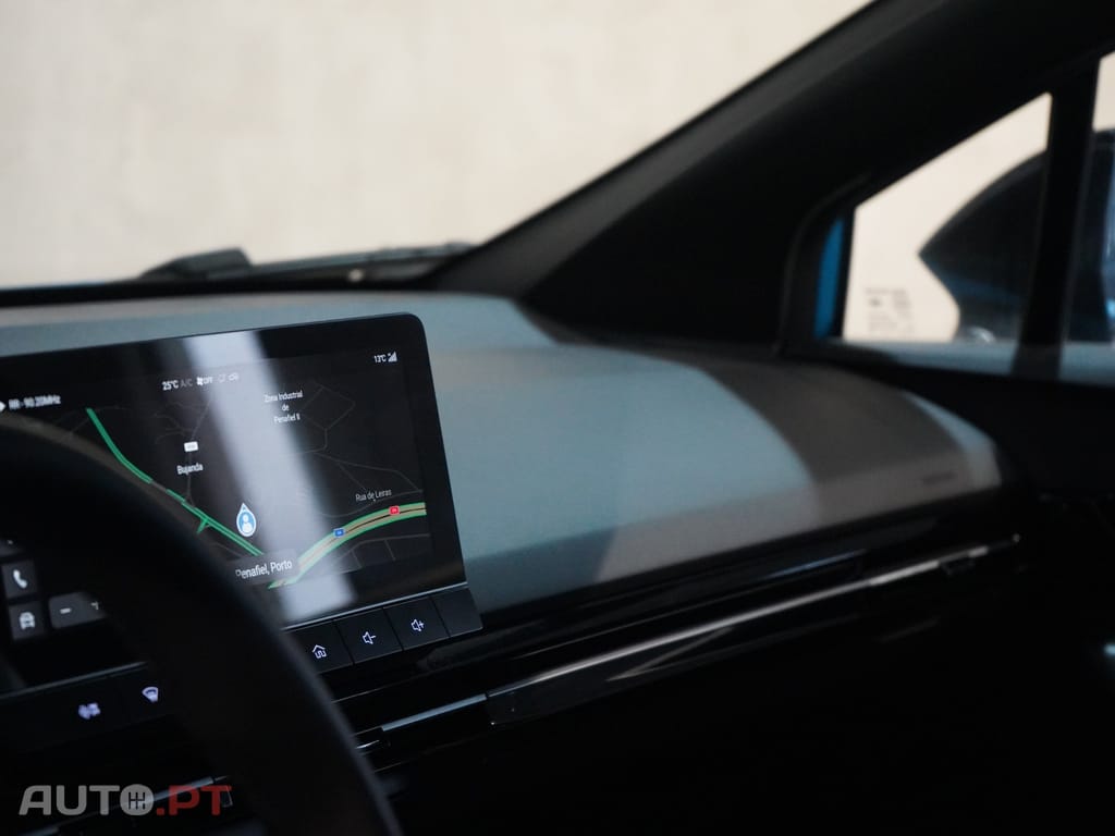 MG MG4 64 kWh Luxury