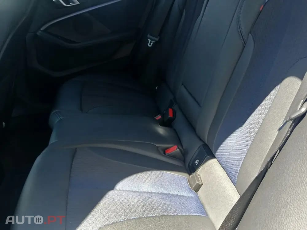 BMW 216 d Pack Desportivo M
