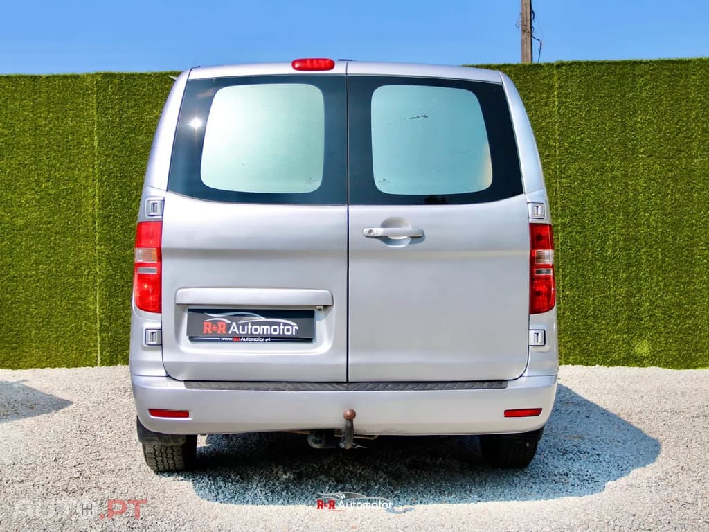 Hyundai H1 H1 STAREX 2.5CRDI L2 DUPLA PORTA LATERAL — fotografia 5