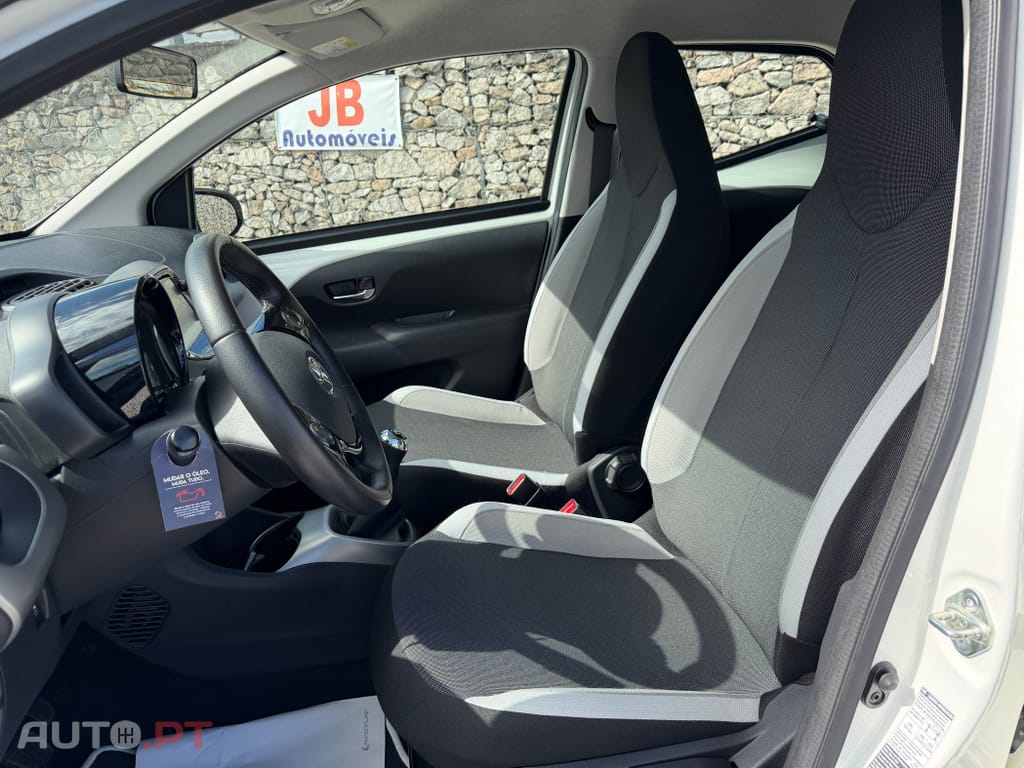 Toyota Aygo 1.0 X-Play+AC+X-Touch