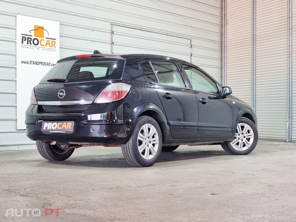 Opel Astra 1.7 CDTi Enjoy