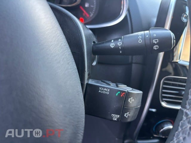 Renault Clio Sport Tourer 0.9 TCE Limited