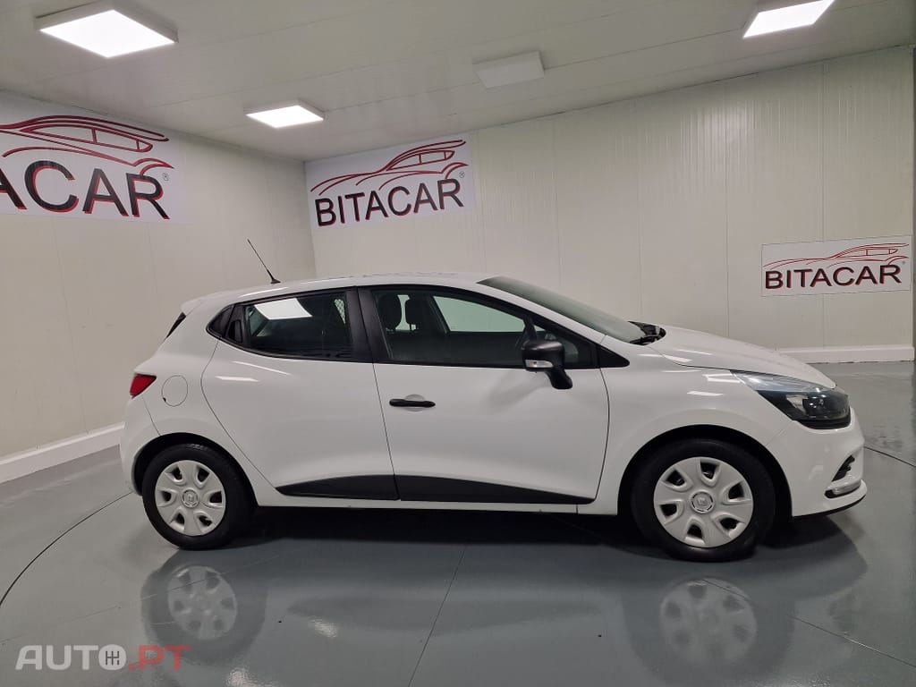 Renault Clio SOCIETE 1.5 DCI ZEN IVA DEDUTIVEL