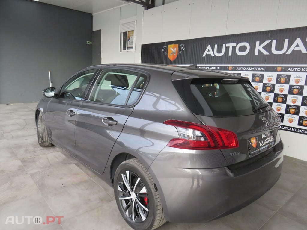 Peugeot 308 1.5 BlueHDi Business Line