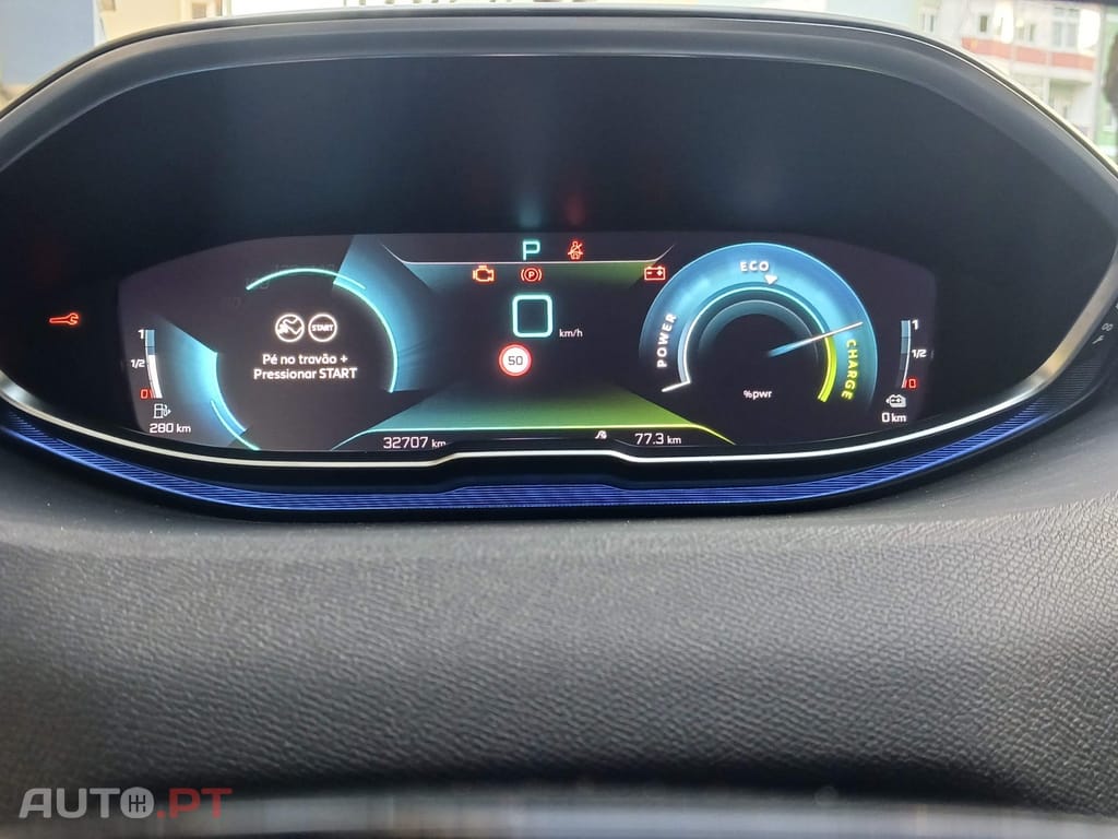 Peugeot 3008 1.6 Hybrid GT e-EAT8