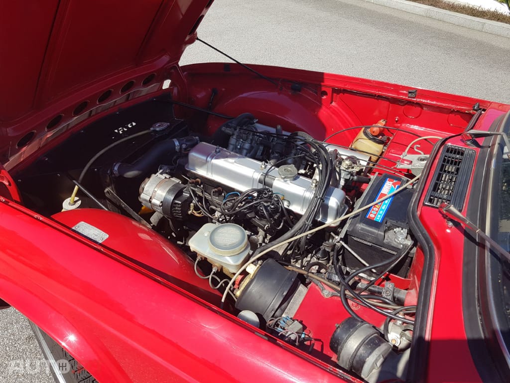 Triumph TR6 PI