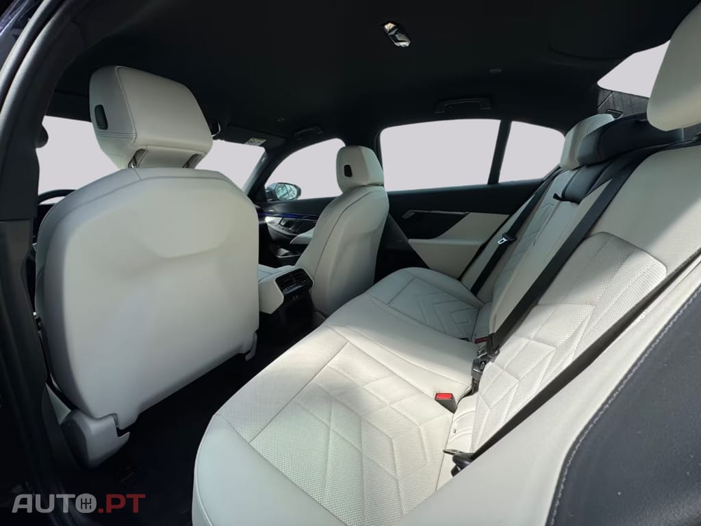 BMW i5 eDrive40 M-Sport I.V.A DEDUTIVEL 