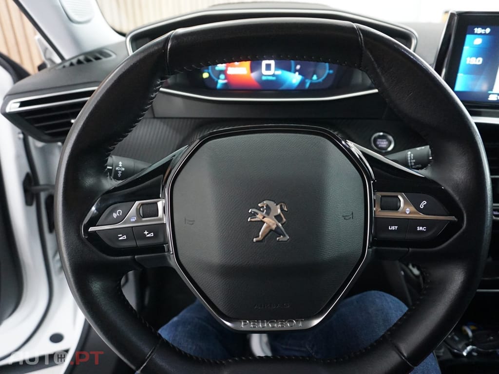 Peugeot 2008 PureTech 100 Stop&Start Allure