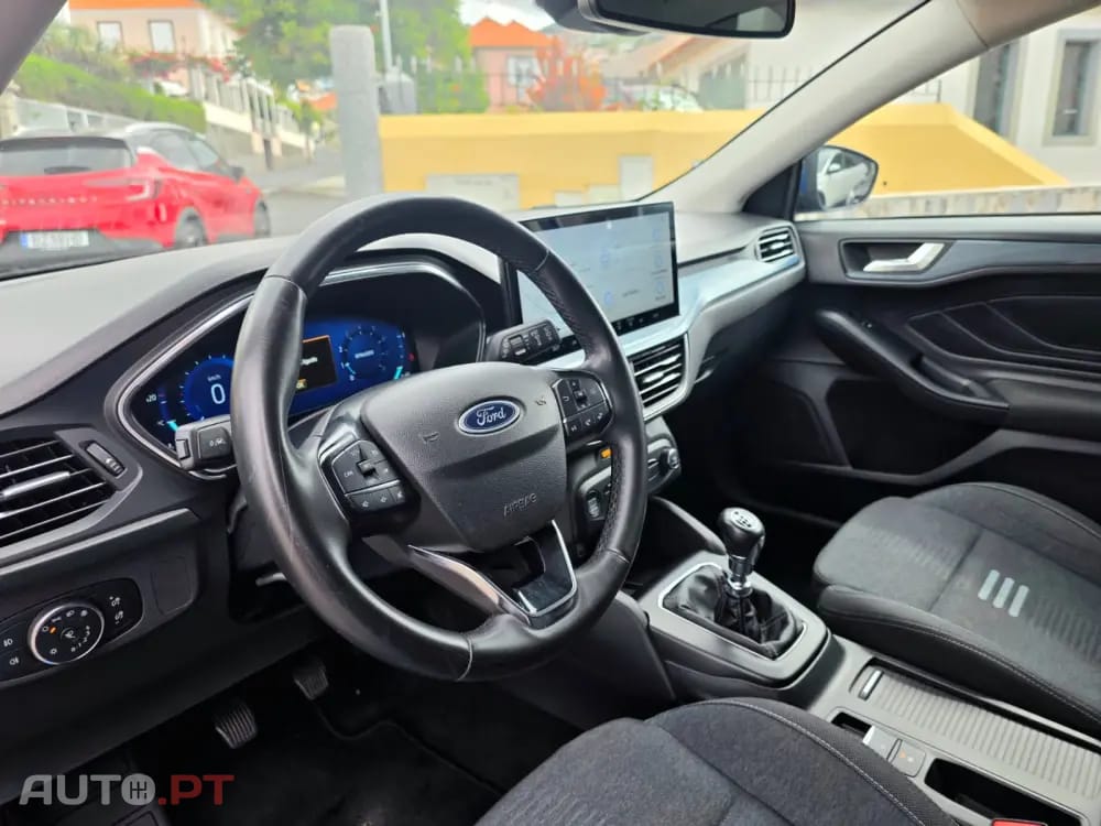 Ford Focus 1.0 EcoBoost MHEV Connected