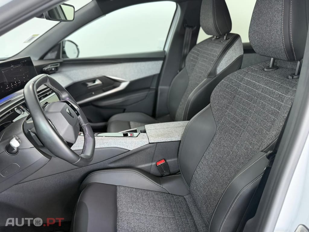 Peugeot 3008 1.2 Hybrid Allure e-DCS6