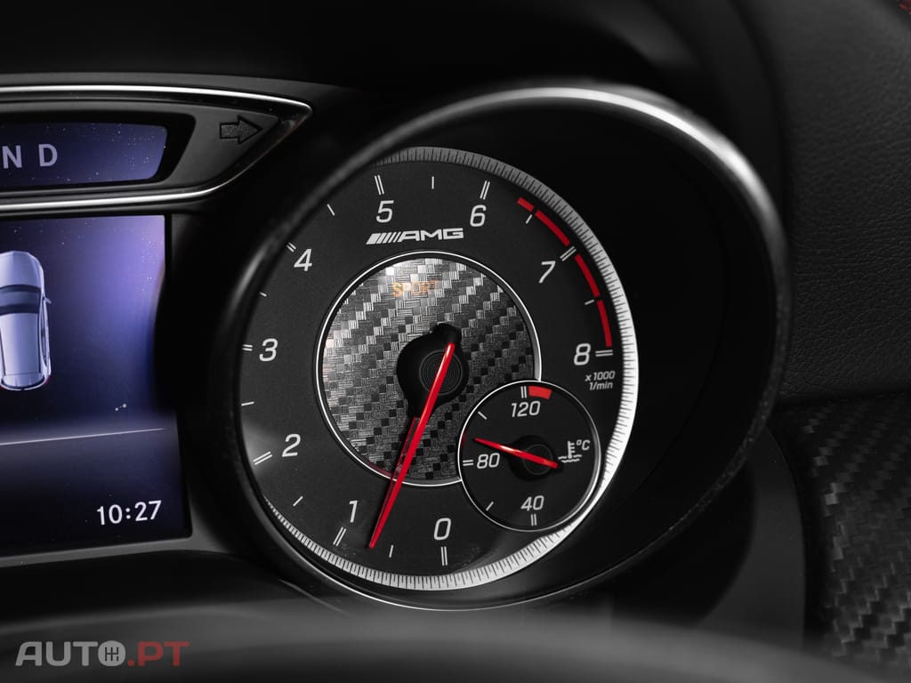 Mercedes-Benz A 45 AMG 4Matic Speedshift 7G-DCT