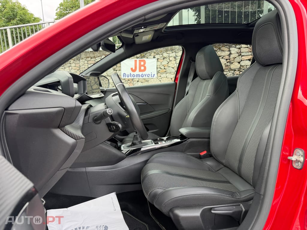 Peugeot 208 1.2 PureTech GT Line