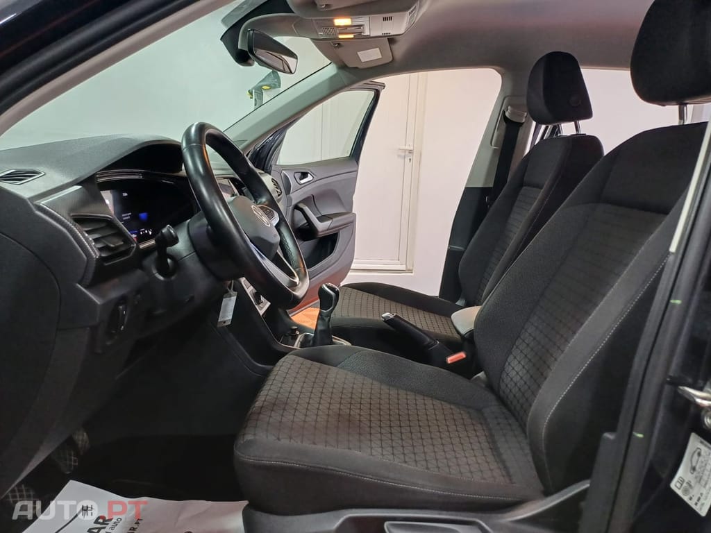 Volkswagen T-Cross 1.0 TSI Life