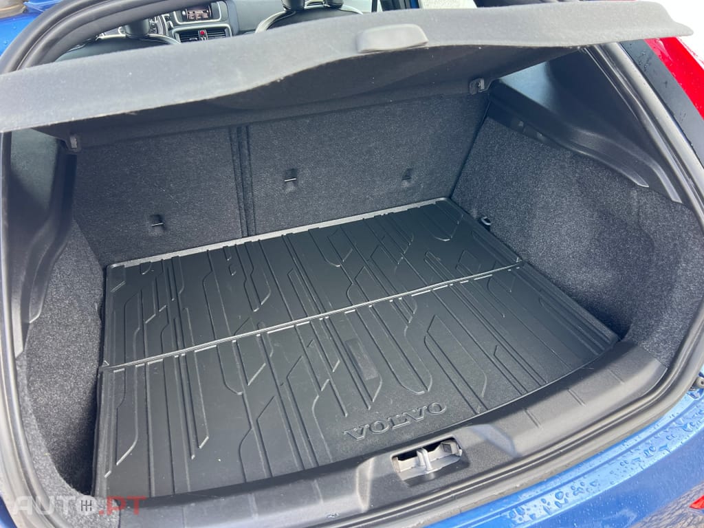 Volvo V40 1.5 T3 Sport Edition R Geartronic