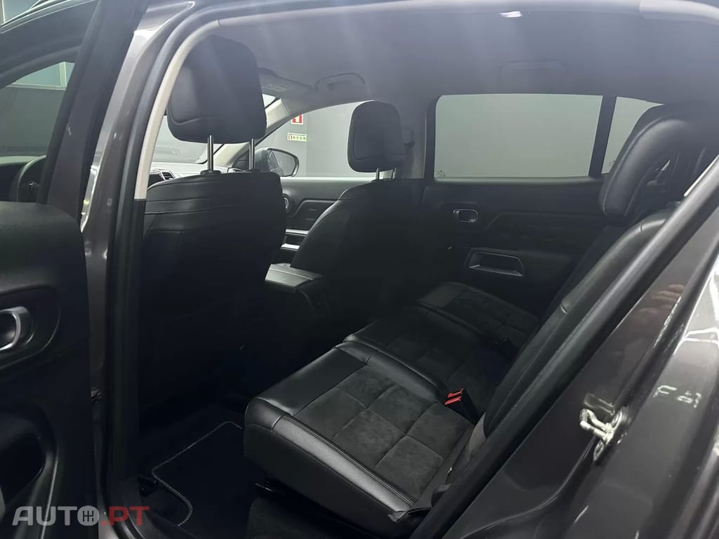 Citroen C5 Aircross 1.6i Plug-in