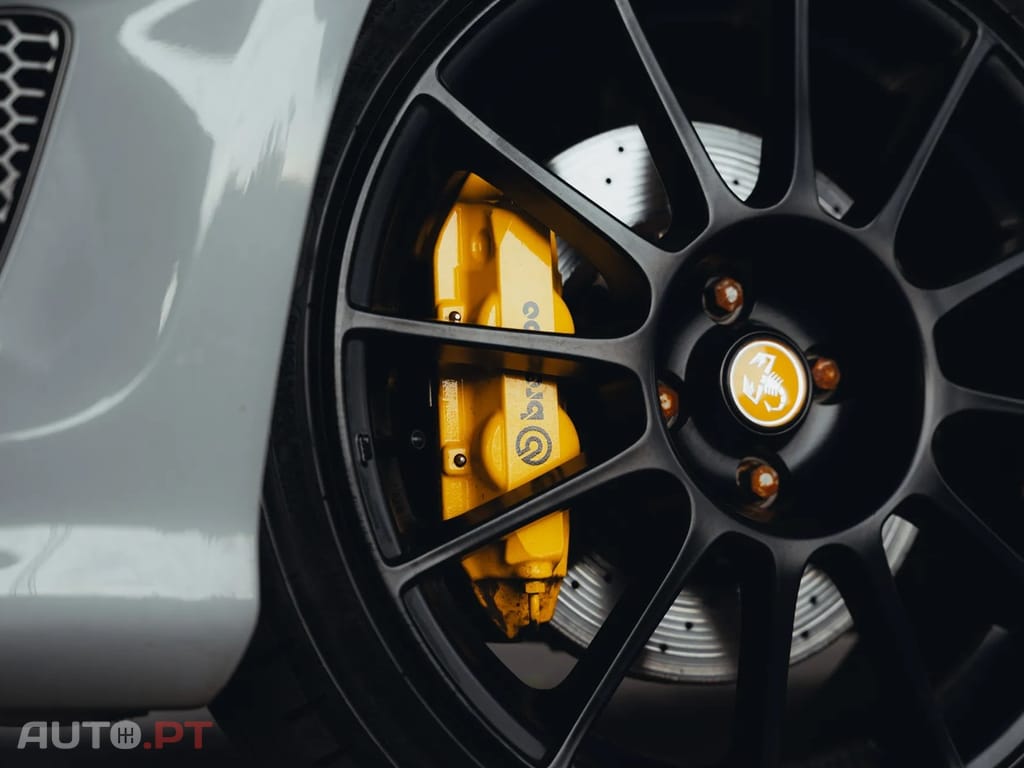 Abarth 595 Competizione