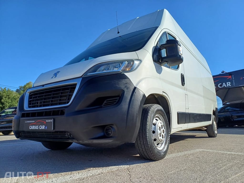 Peugeot Boxer 2.0 BlueHDi 335 L3 CD