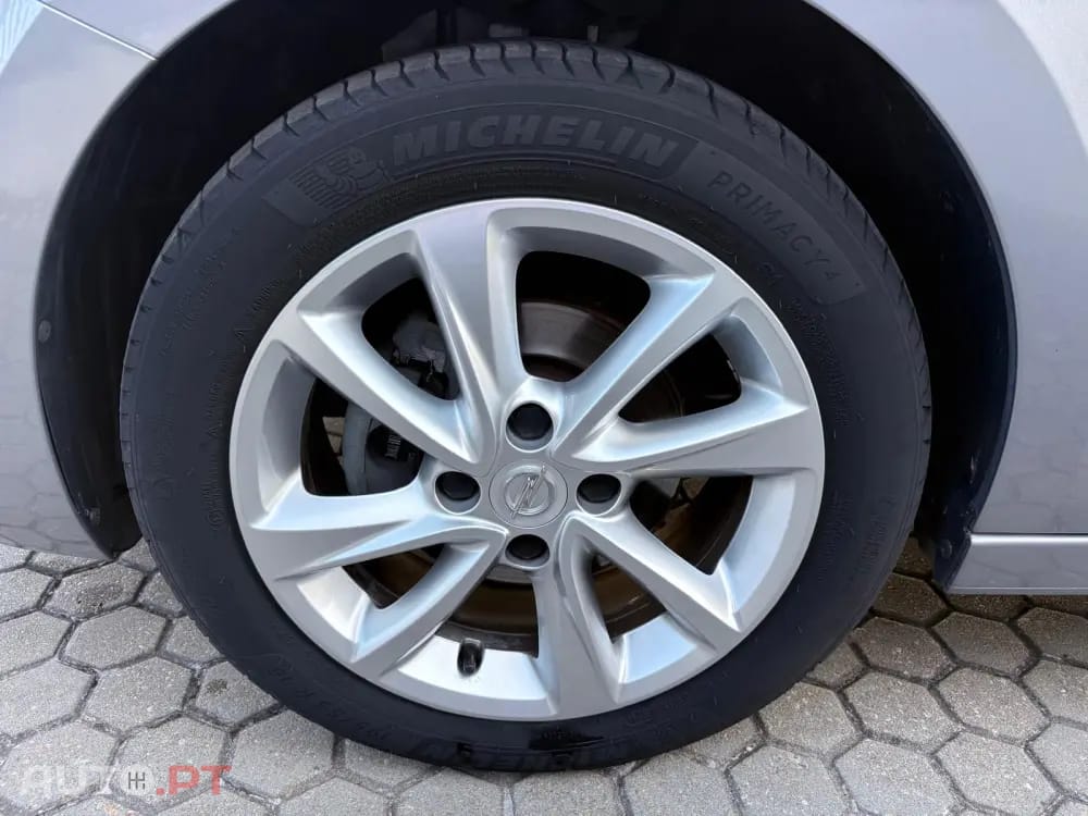 Opel Corsa 1.2 Edition