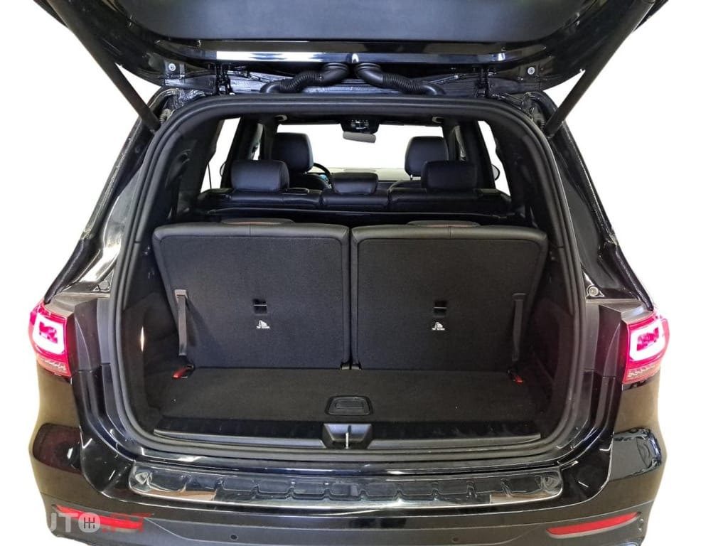 Mercedes-Benz GLB 200 AMG Line