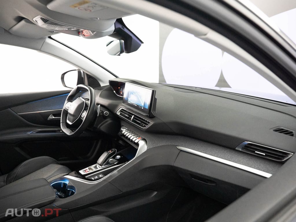 Peugeot 3008 1.6 Hybrid Active Pack e-EAT8
