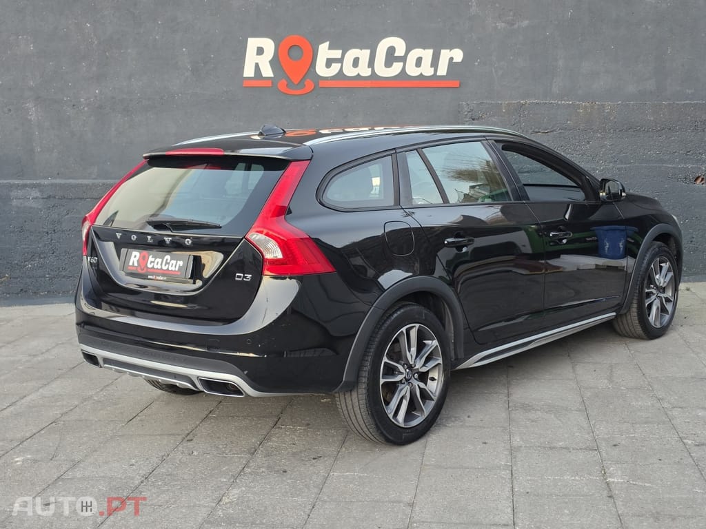 Volvo V60 Cross Country 2.0 D3 Summum Geartronic