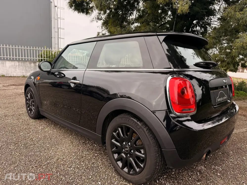 MINI Cooper One D — fotografia 2