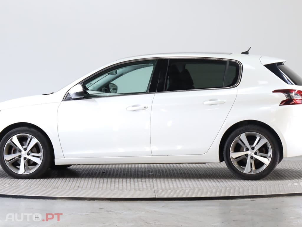 Peugeot 308 1.2 PureTech Allure