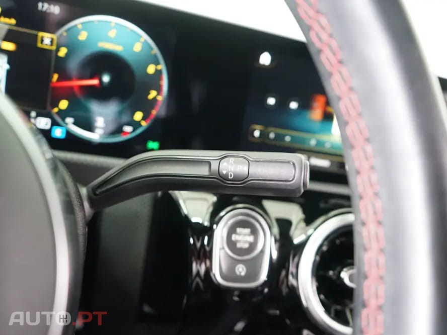 Mercedes-Benz CLA 180 7G-DCT AMG Line