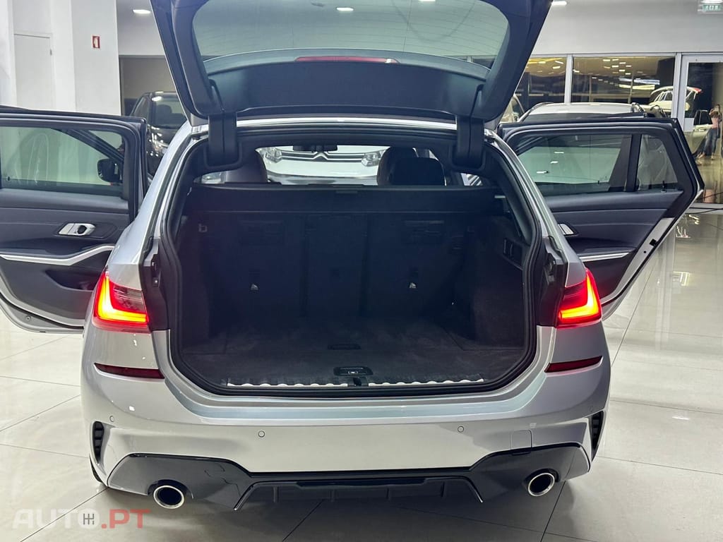 BMW 320 d Touring Pack M Auto