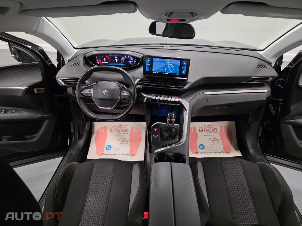 Peugeot 3008 1.5 BlueHDi Style