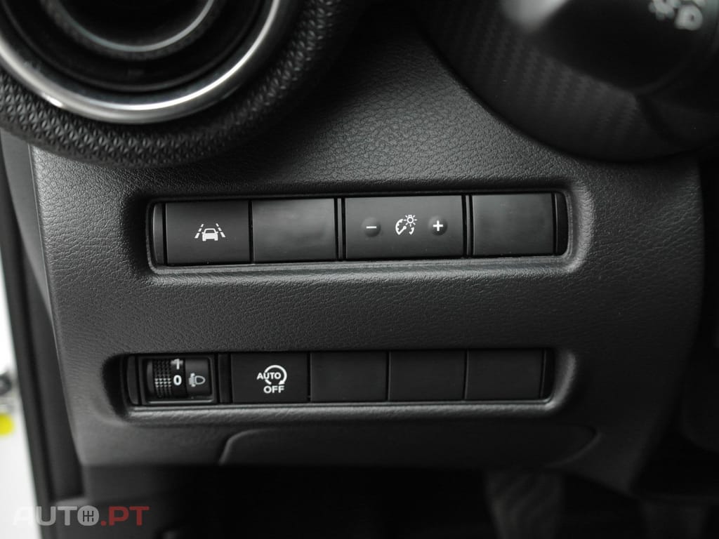 Nissan Juke 1.0 DIG-T N-Connecta