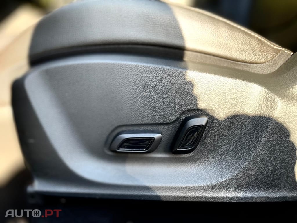 MG ZS EV 44.5 kWh Luxury