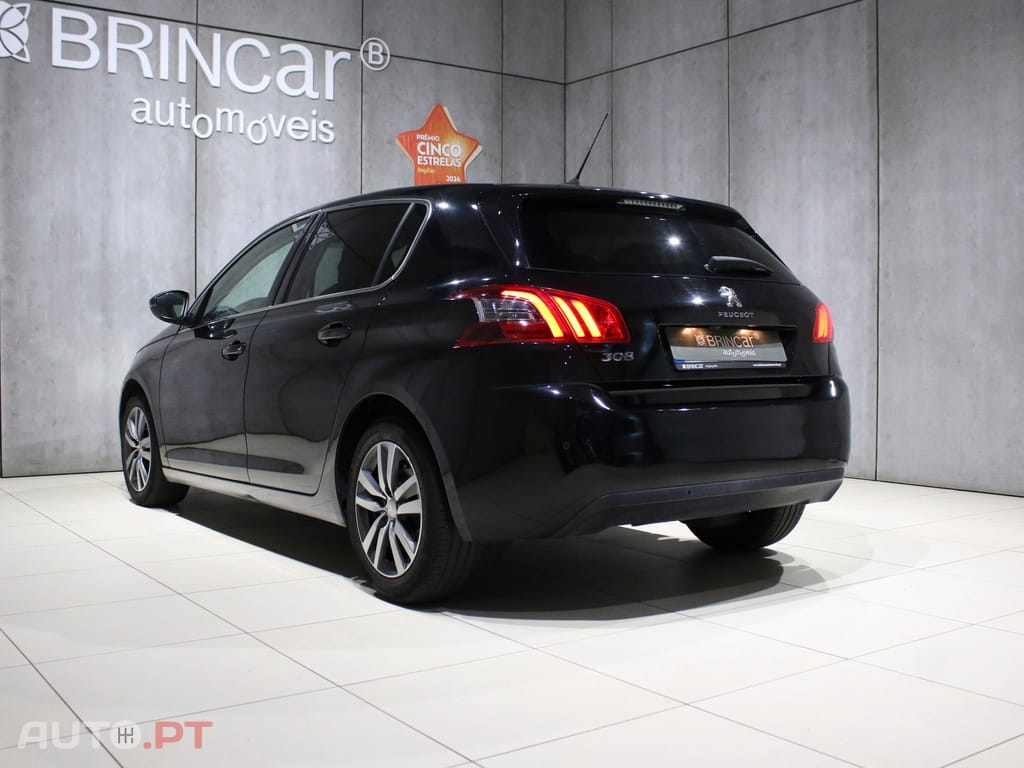 Peugeot 308 1.2 PureTech Allure EAT8