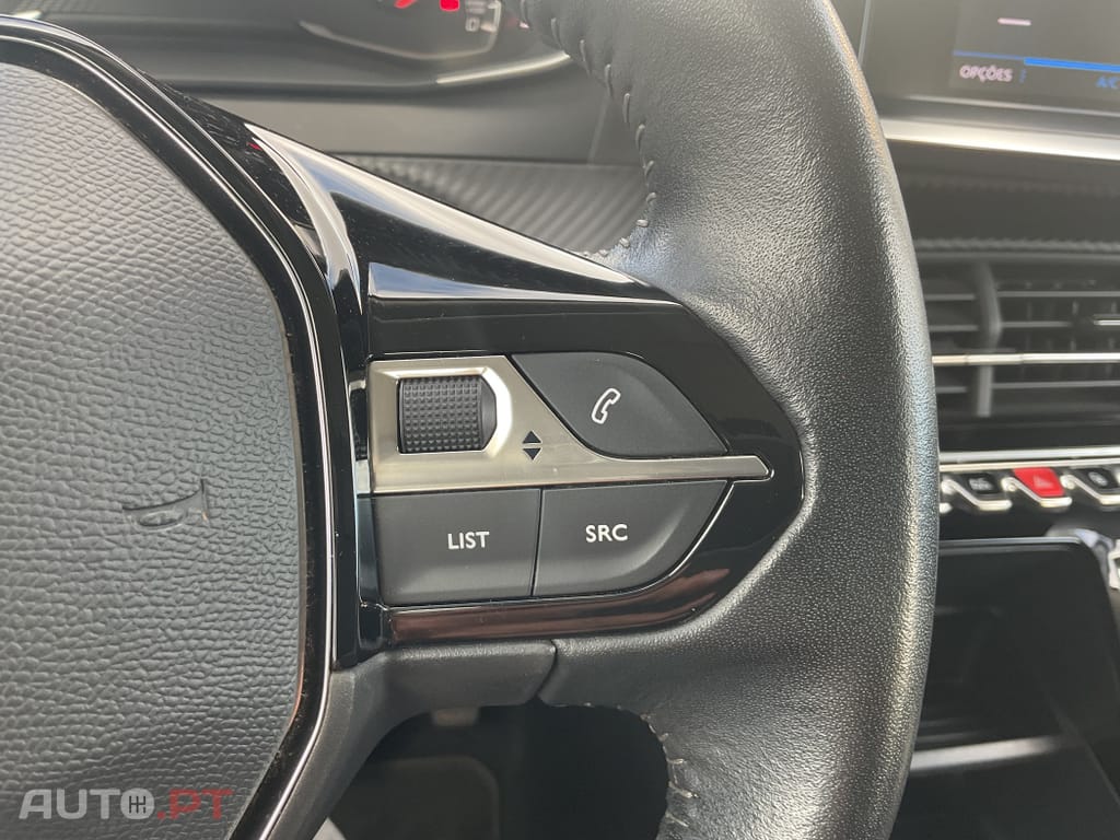 Peugeot 2008 1.2 PureTech Active Pack
