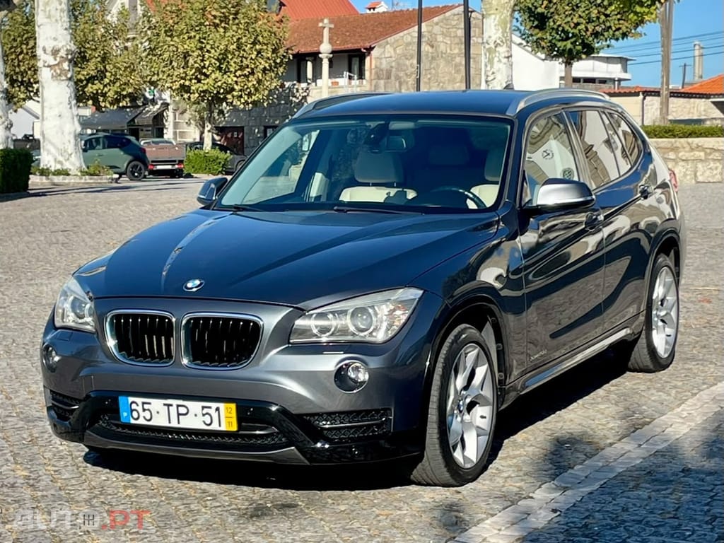 BMW X1 x drive auto