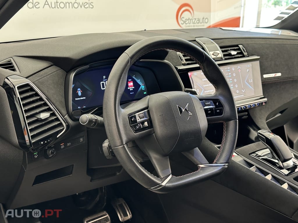DS DS7 Crossback E-Tense Performance Line EAT8