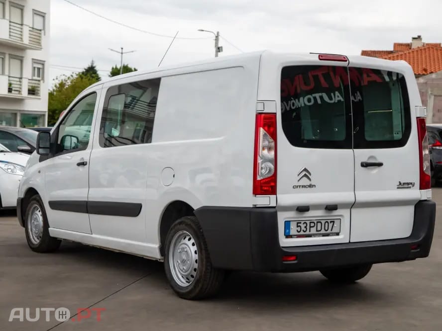 Citroen Jumpy 1.6 HDi L2H1 Semi-Vidrada