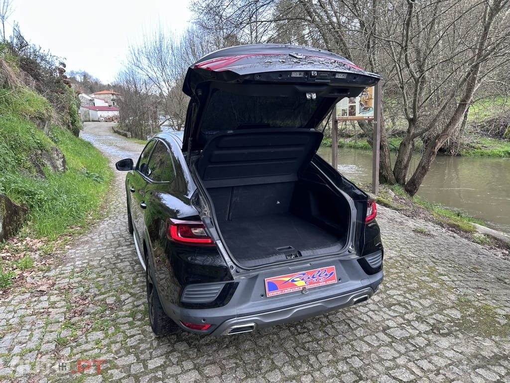 Renault Arkana 1.6 E-Tech R.S.Line