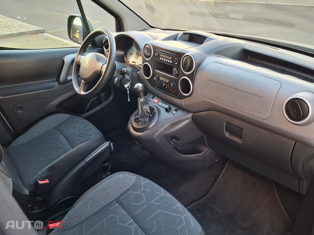 Peugeot Partner Tepee 1.6 HDi (5 LUG) Aceito Retoma