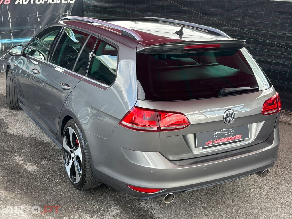 Volkswagen Golf 1.6 TDi GPS Edition DSG