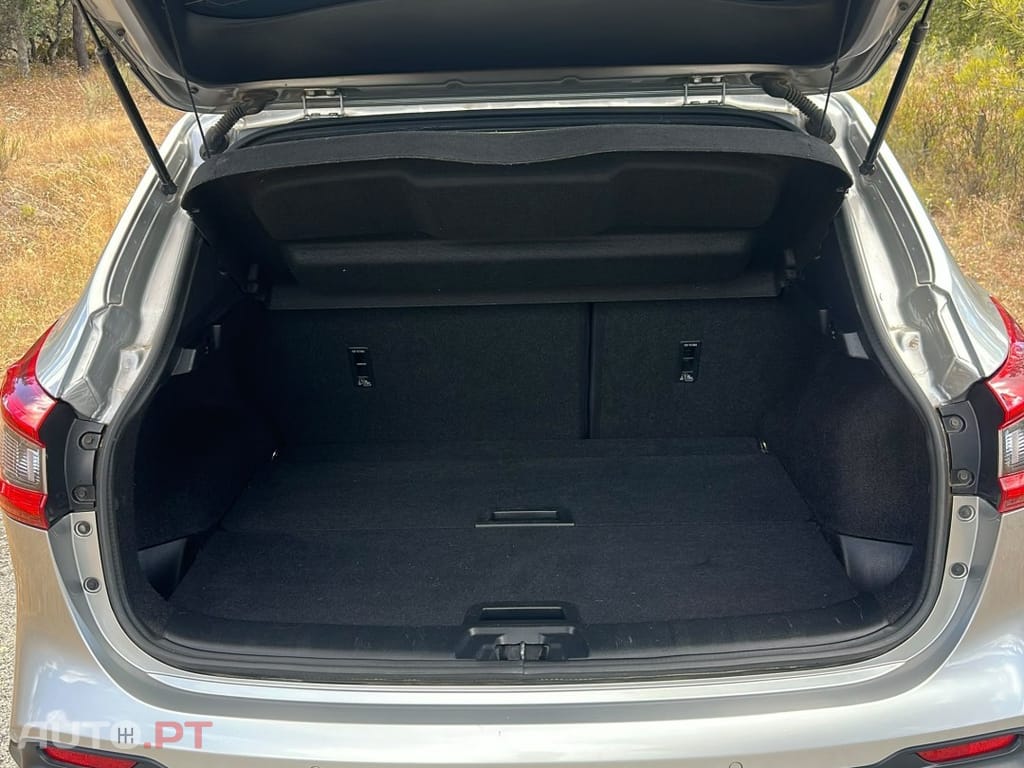 Nissan Qashqai 1.2 DIG-T N-Connecta