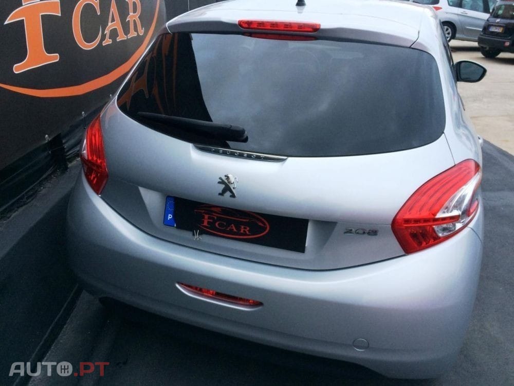 Peugeot 208 1.2 PureTech Allure