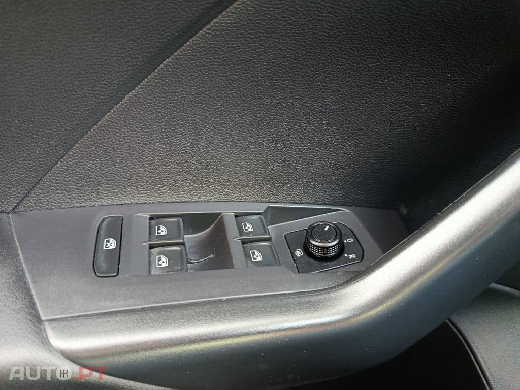 Volkswagen T-Cross 1.0 TSI Life