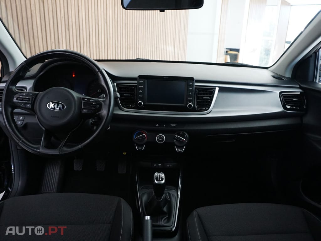 Kia Rio 1.0 T-GDI 100 Dream-Team Edition