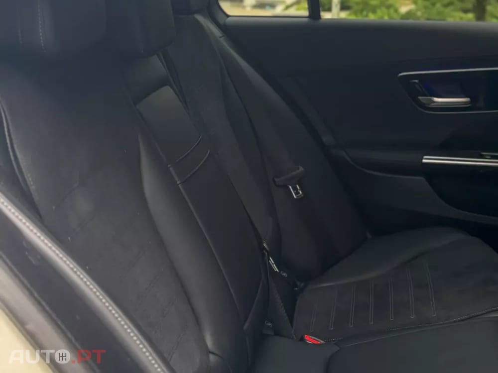 Mercedes-Benz C 300 e T 9G-TRONIC AMG Line Advanced